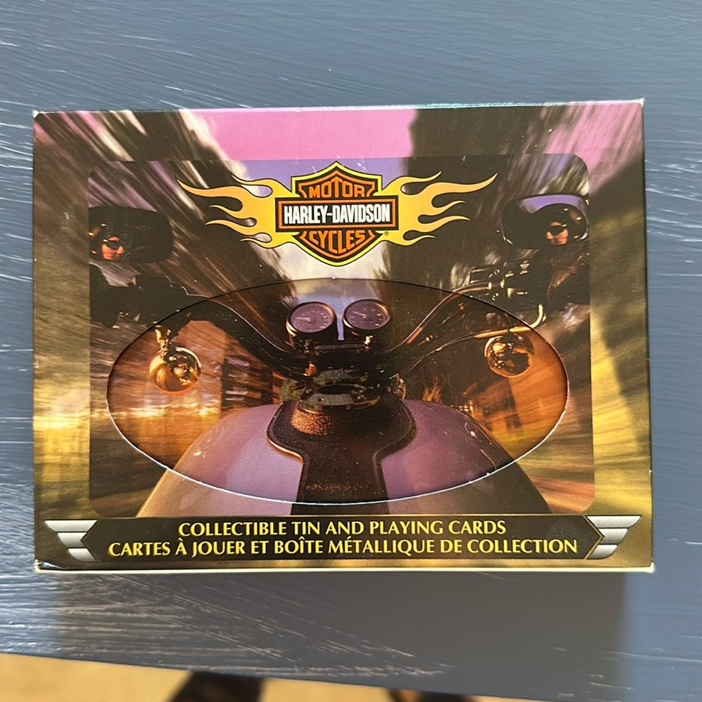Vintage 2002 Harley Davidson playing cards and tin